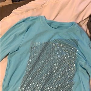 blue under armor shirt